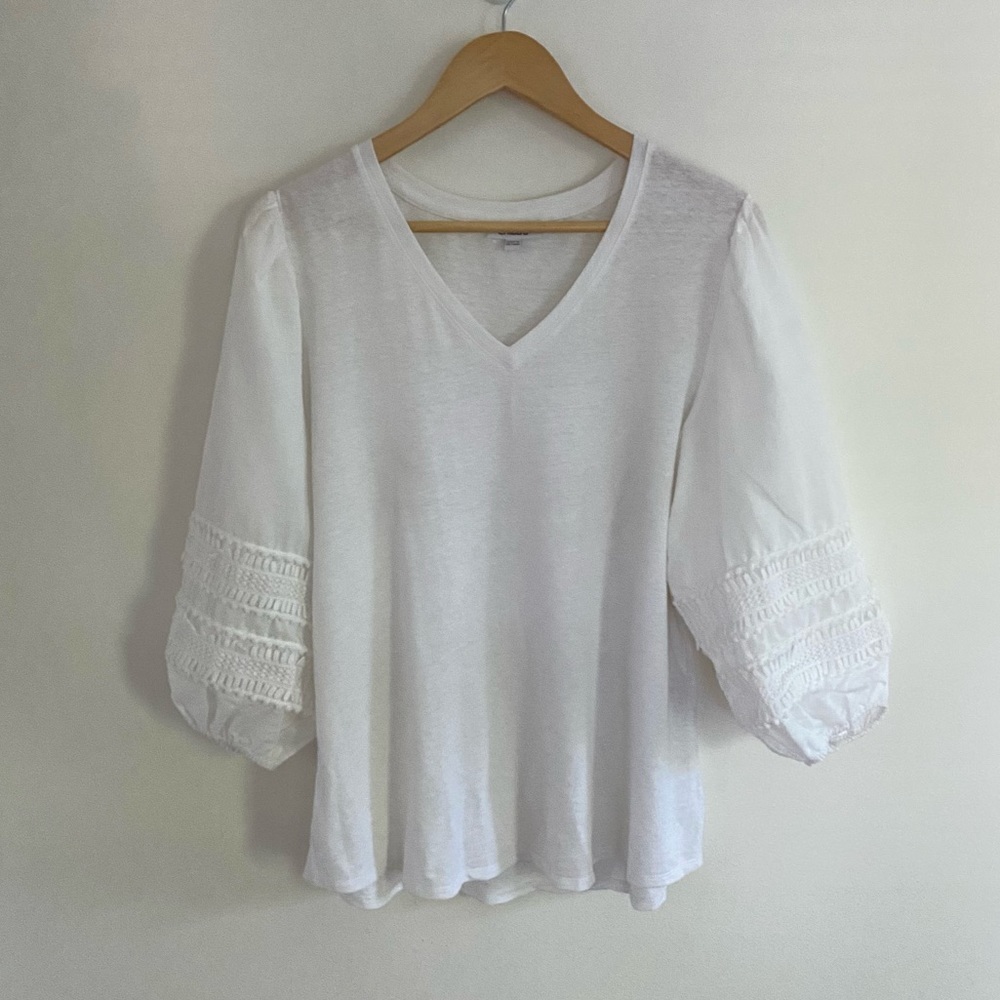 Chicos White Linen Blend Pom Pom Balloon Sleeves Top
